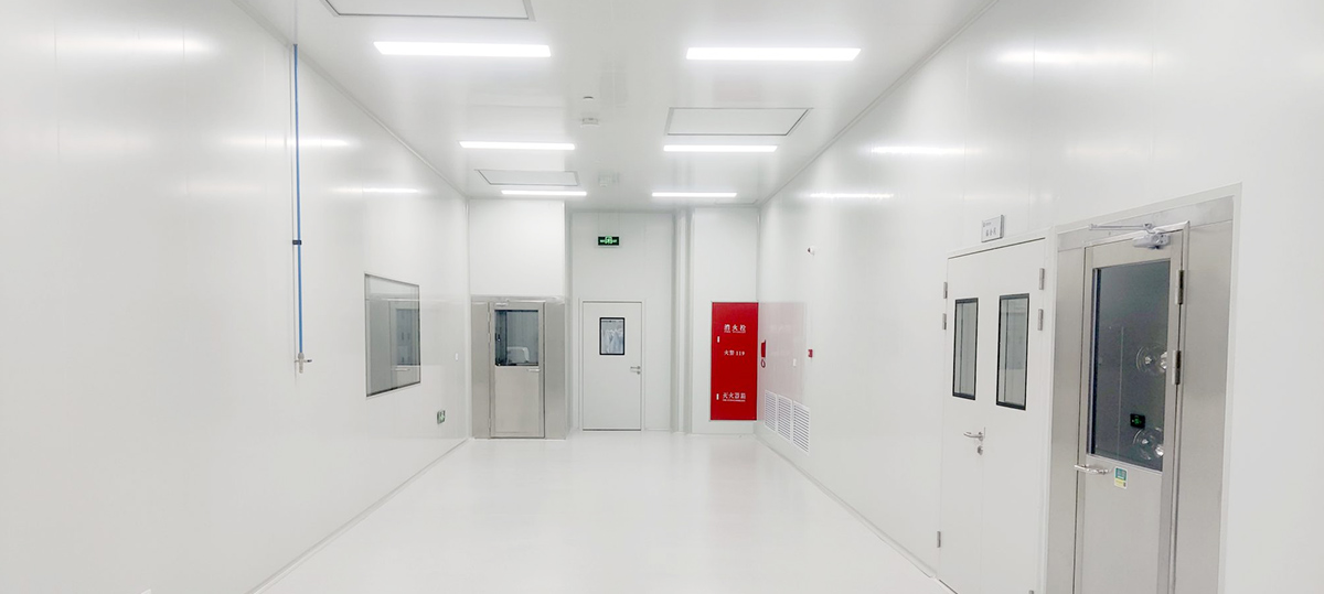 Atelier electronice și fotoelectrice fără praf